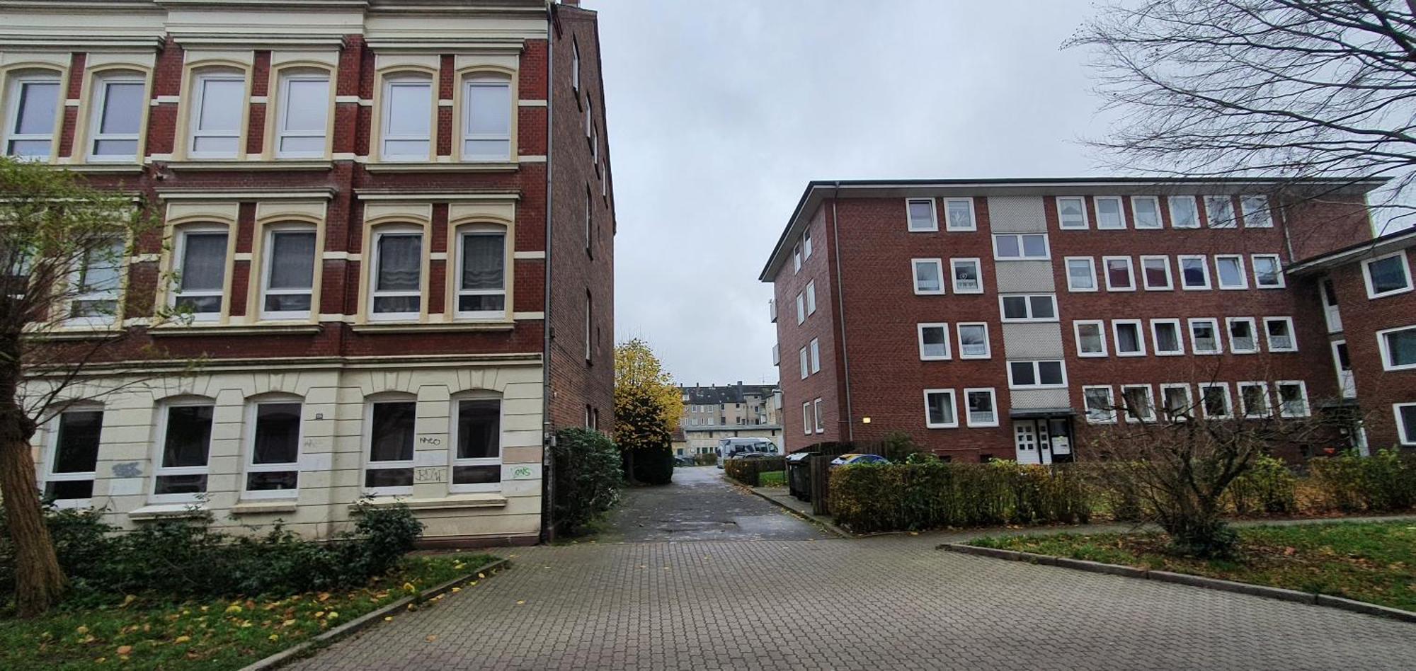Modernes Mit 2 Schlafzimmern Und Privatparkplatz Nahe Innenstadt Apartment